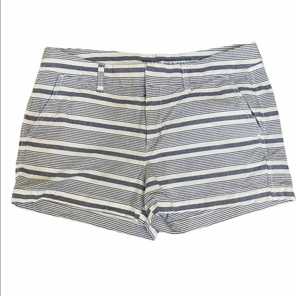 Gap girlfriend 3 inch short